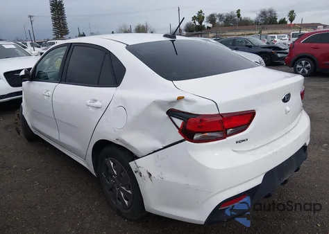 2019 Kia Rio S z USA, uszkodzony, nr VIN 3KPA24AB1KE241355
